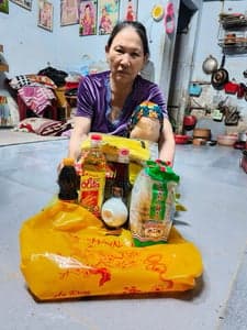 2024 - CHIA SẺ QUÀ BÀ CON ẤP 2 (XÃ XUÂN THỚI) - Vinimex Group से चित्र