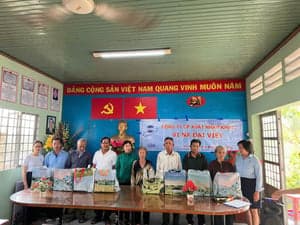 VINIMEX tiếp nối hành trình chia sẻ yêu thương Tháng 12 - 2024 - รูปภาพจาก Vinimex Group