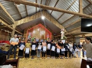 2023 - CHIA SẺ BA LÔ YÊU THƯƠNG - รูปภาพจาก Vinimex Group