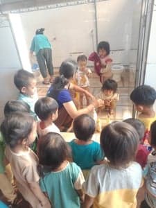 2024 - HỖ TRỢ TRẺ MỒ CÔI GIA LAI, ĐẮK LẮK VÀ KON TUM THÁNG 4 - រូបភាពពី Vinimex Group