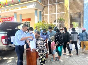 2023 - XUÂN YÊU THƯƠNG 30 PHƯỜNG XÃ CÁC HỘ GIA ĐÌNH NHIỄM CHẤT ĐỘC DA CAM - รูปภาพจาก Vinimex Group