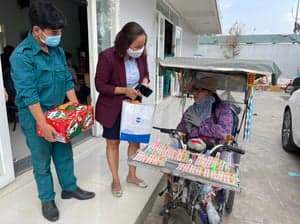 2022 - XUÂN YÊU THƯƠNG 30 PHƯỜNG XÃ CÁC HỘ GIA ĐÌNH NHIỄM CHẤT ĐỘC DA CAM - รูปภาพจาก Vinimex Group