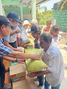 2024 - HỖ TRỢ BÀ CON GIÁO XỨ TRINH VƯƠNG BỜ BAO - รูปภาพจาก Vinimex Group