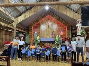 2023 - CHIA SẺ BA LÔ YÊU THƯƠNG - รูปภาพจาก Vinimex Group