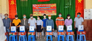 2022 - XUÂN YÊU THƯƠNG 30 PHƯỜNG XÃ CÁC HỘ GIA ĐÌNH NHIỄM CHẤT ĐỘC DA CAM - รูปภาพจาก Vinimex Group