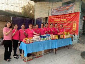 VINIMEX tổ chức phiên chợ 0 đồng Tết Ất Tỵ 2025 tại Hóc Môn - រូបភាពពី Vinimex Group