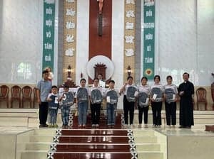 2023 - CHIA SẺ BA LÔ YÊU THƯƠNG - รูปภาพจาก Vinimex Group