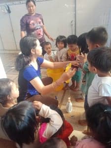 2024 - HỖ TRỢ HƠN 450 TRẺ MỒ CÔI TẠI GIA LAI, ĐẮK LẮK VÀ KON TUM - Vinimex Group से चित्र