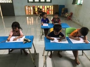 2024 - HỖ TRỢ TRẺ MỒ CÔI GIA LAI, ĐẮK LẮK VÀ KON TUM THÁNG 4 - รูปภาพจาก Vinimex Group