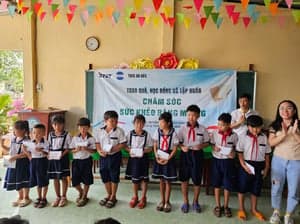 2024 - CHIA SẺ QUÀ CÁC EM THIẾU NHI - รูปภาพจาก Vinimex Group