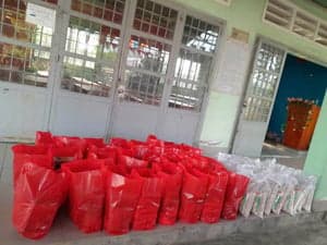 VINIMEX trao 40 phần quà Tết Ất Tỵ đến gia đình chính sách, khó khăn - រូបភាពពី Vinimex Group