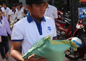 2018 - CHIA SẺ HỘ NGHÈO, KHÓ KHĂN TỊNH XÁ TỊNH NGHIÊM - รูปภาพจาก Vinimex Group