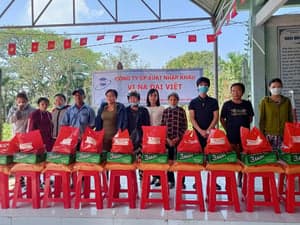 2024 - CHIA SẺ YÊU THƯƠNG ĐẦU XUÂN TẠI HCM VÀ HẬU GIANG - รูปภาพจาก Vinimex Group