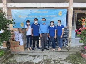 2022 - CHIA SẺ NĂM HỌC MỚI, PHÁT BALO - รูปภาพจาก Vinimex Group