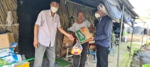 2022 - PHÁT THUỐC MIỄN PHÍ BỆNH NHÂN NGHÈO - รูปภาพจาก Vinimex Group